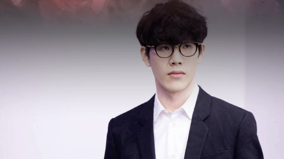 9球背后 9球背后