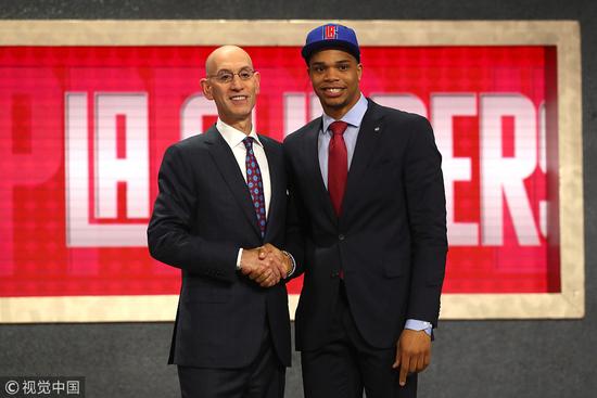 式控卫风格 式控卫风格