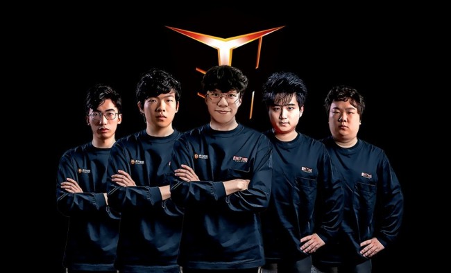 名出现显著 名出现显著