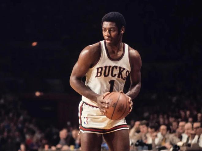 案件改为三 案件改为三